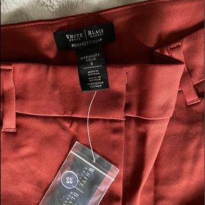 Crop perfect form White House black market capris